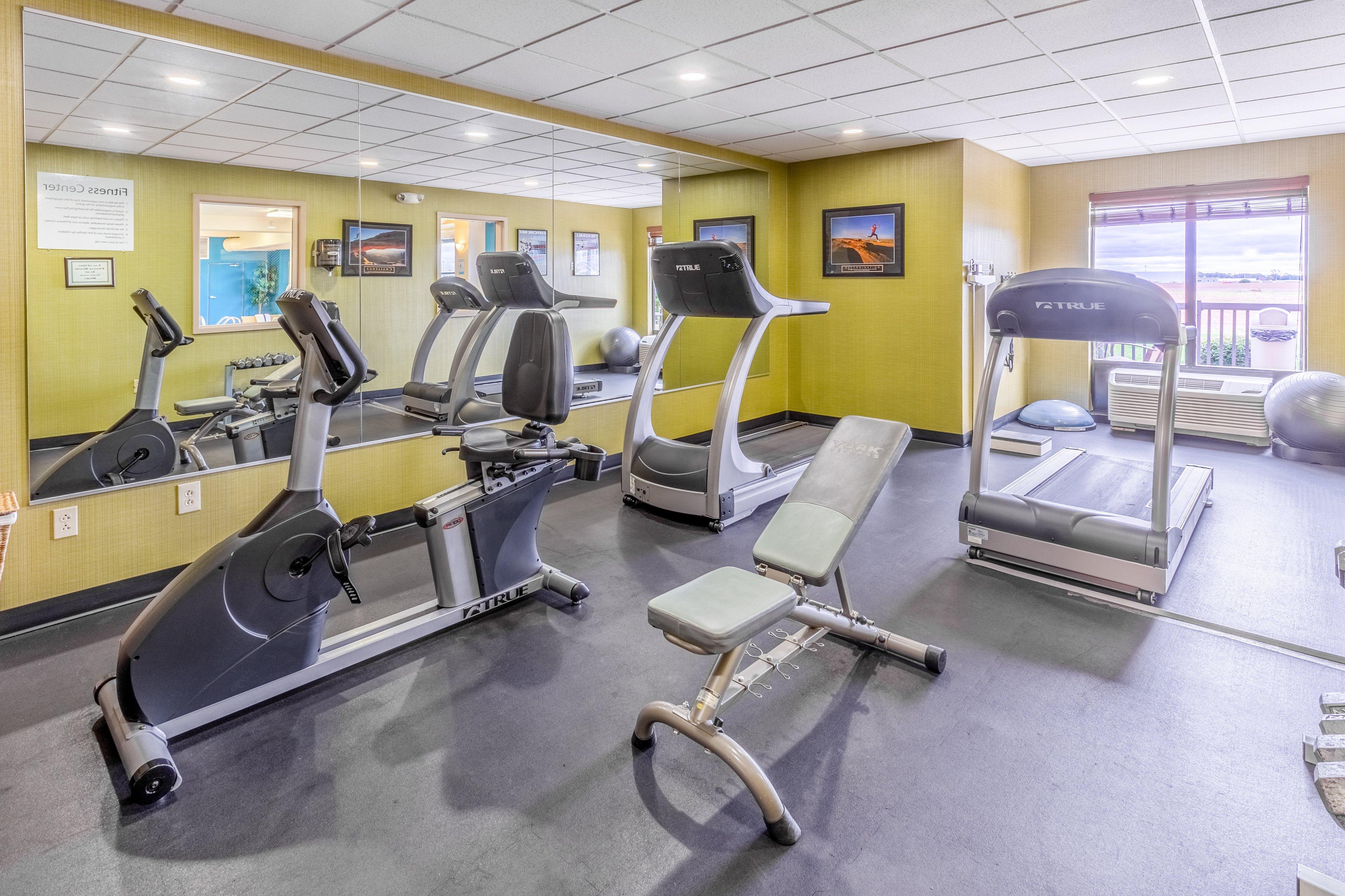 Holiday Inn Express Hotel & Suites Bowling Green By Ihg Екстериор снимка