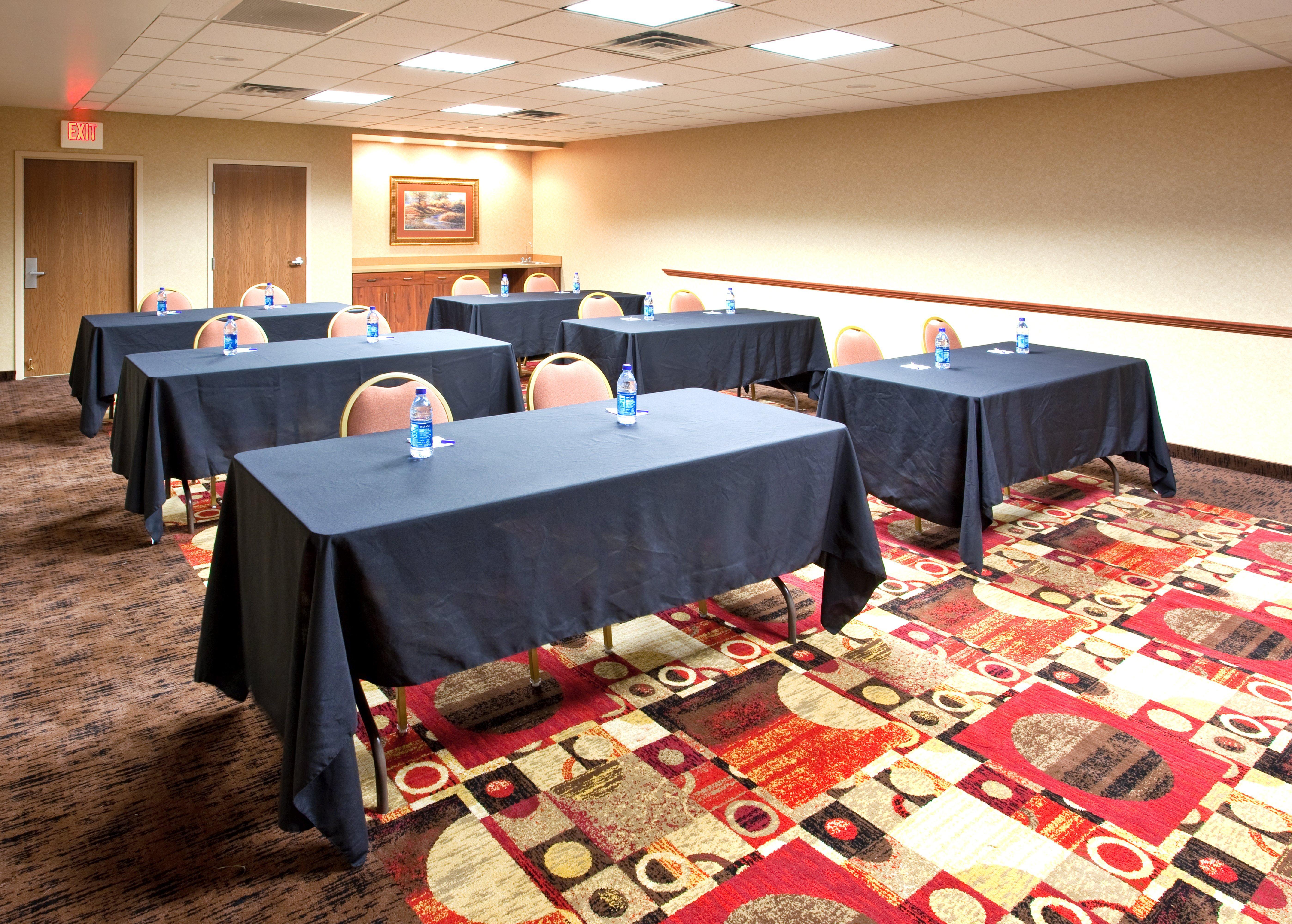 Holiday Inn Express Hotel & Suites Bowling Green By Ihg Екстериор снимка