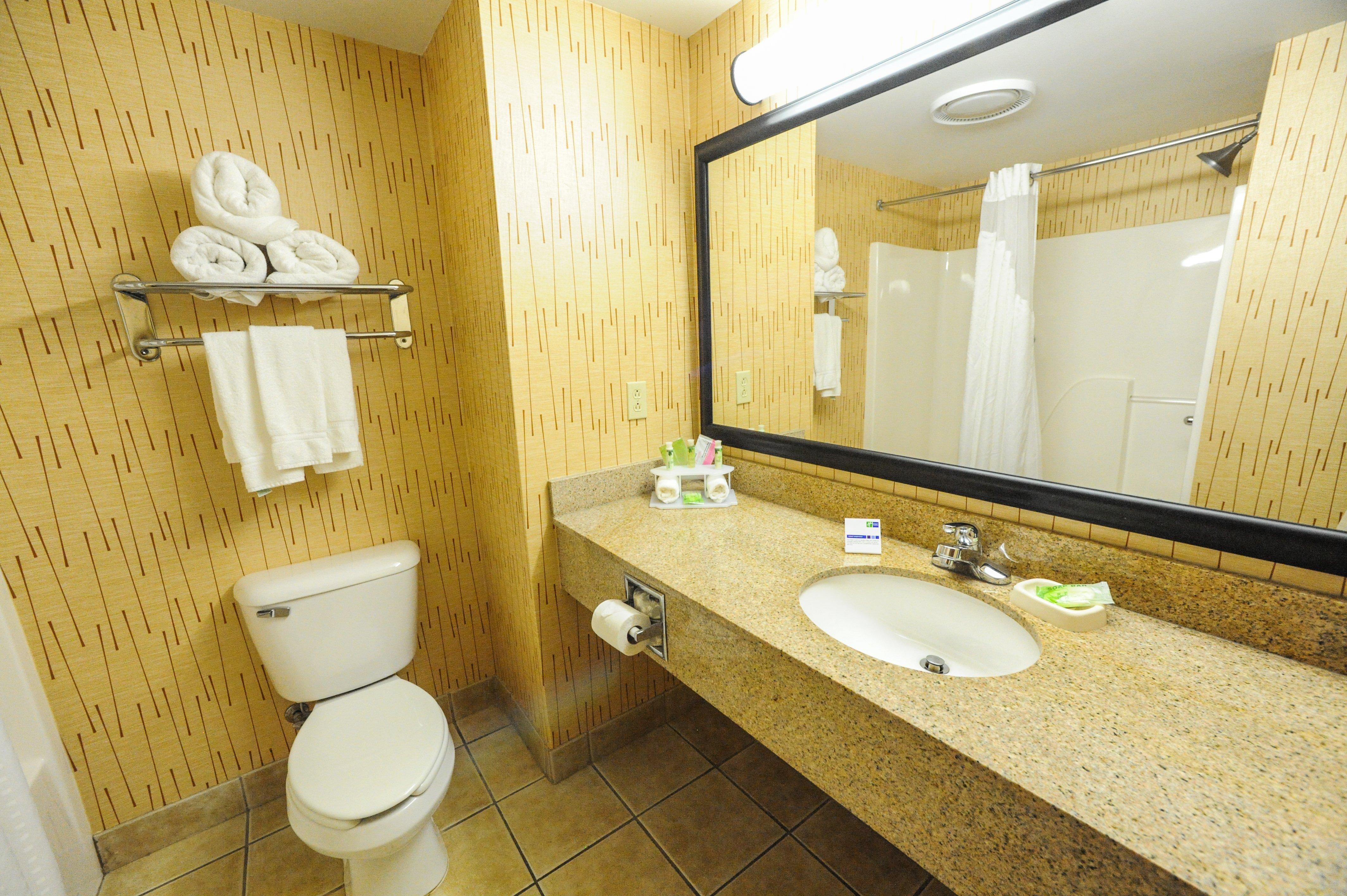 Holiday Inn Express Hotel & Suites Bowling Green By Ihg Екстериор снимка